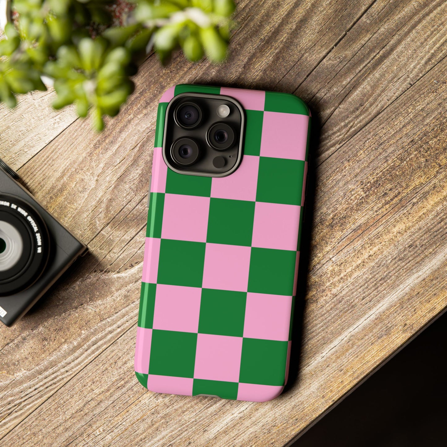 Pink Retro Checkered Phone Case – 90s Aesthetic, Vintage Grid Pattern for iPhone & Samsung - JGUS