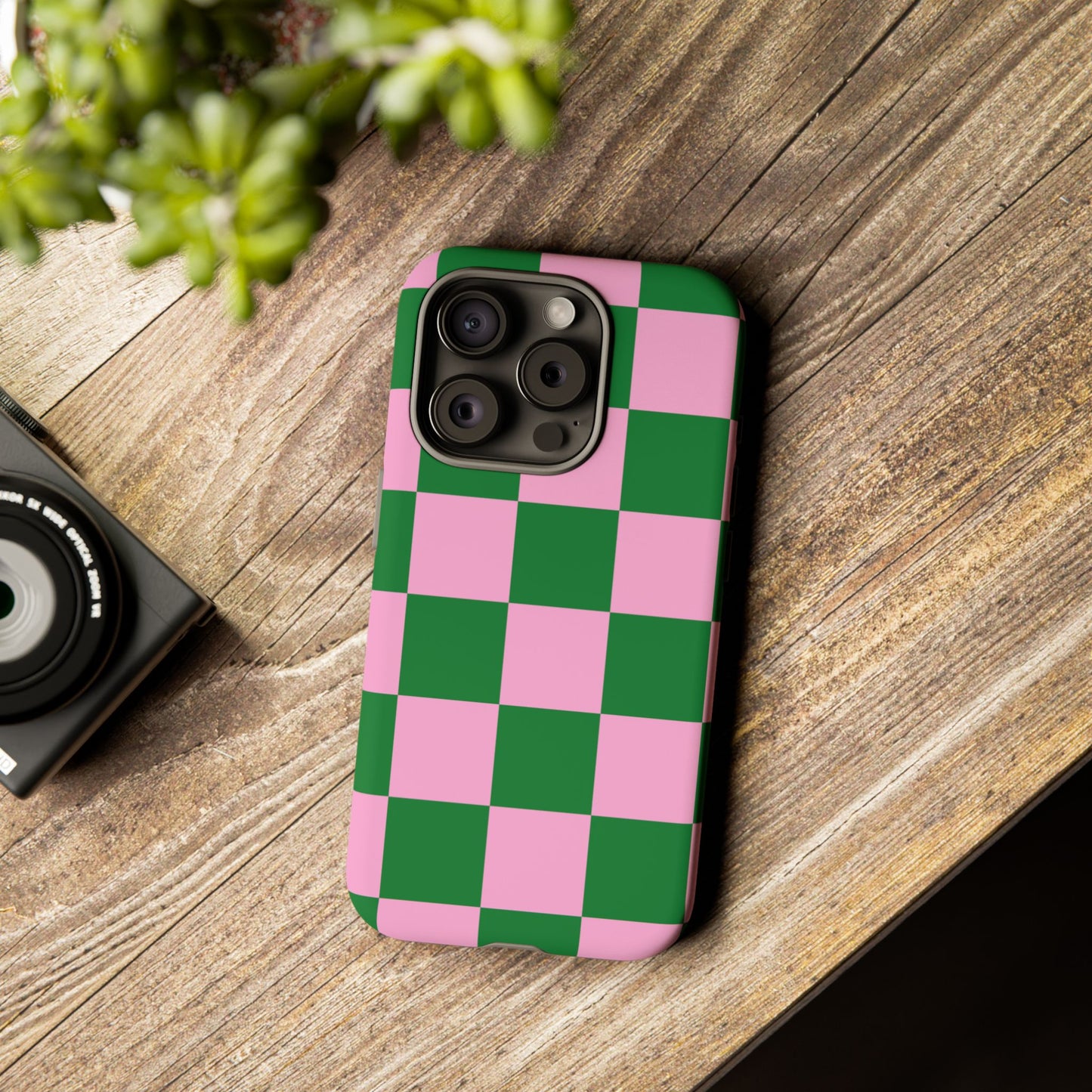 Pink Retro Checkered Phone Case – 90s Aesthetic, Vintage Grid Pattern for iPhone & Samsung - JGUS