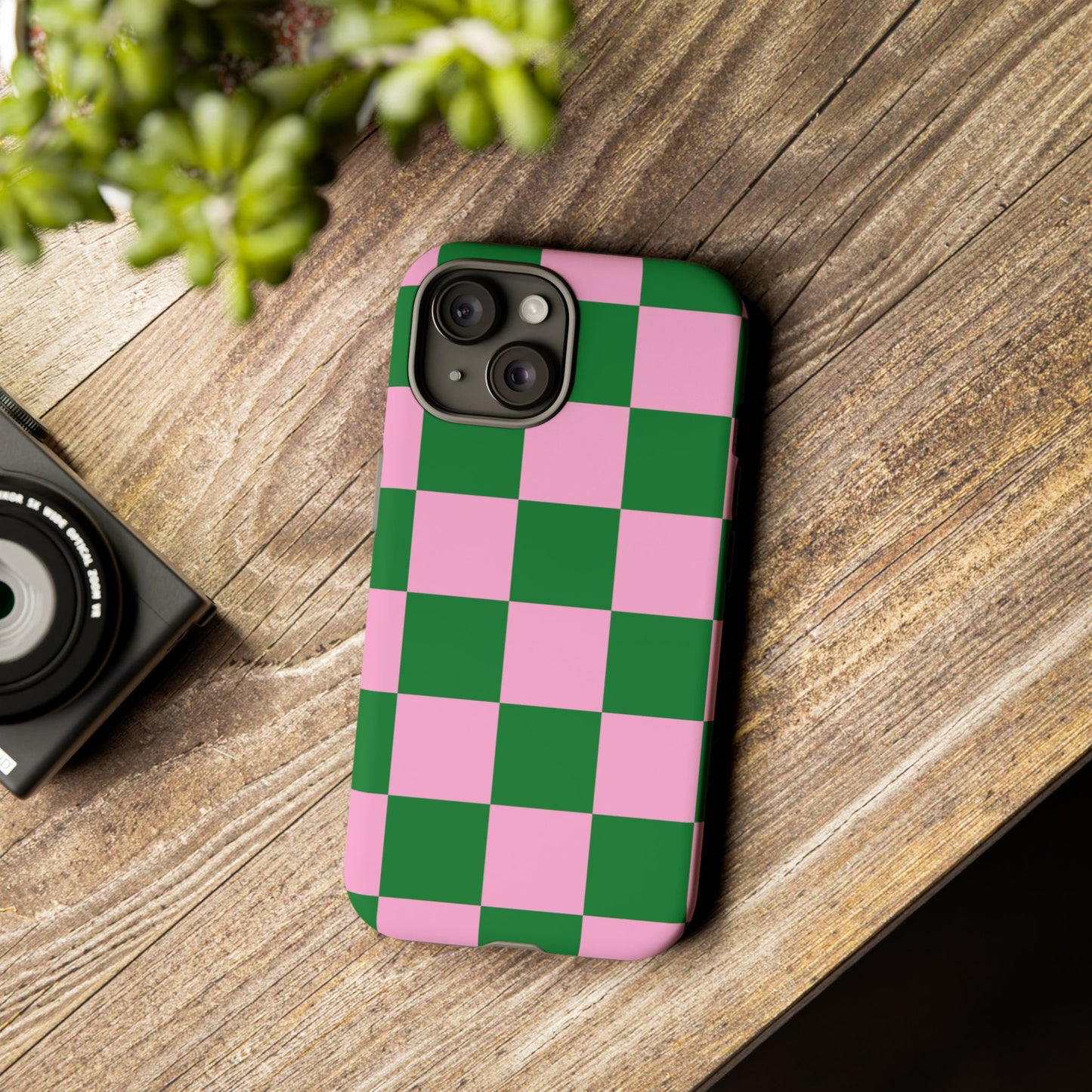 Pink Retro Checkered Phone Case – 90s Aesthetic, Vintage Grid Pattern for iPhone & Samsung - JGUS